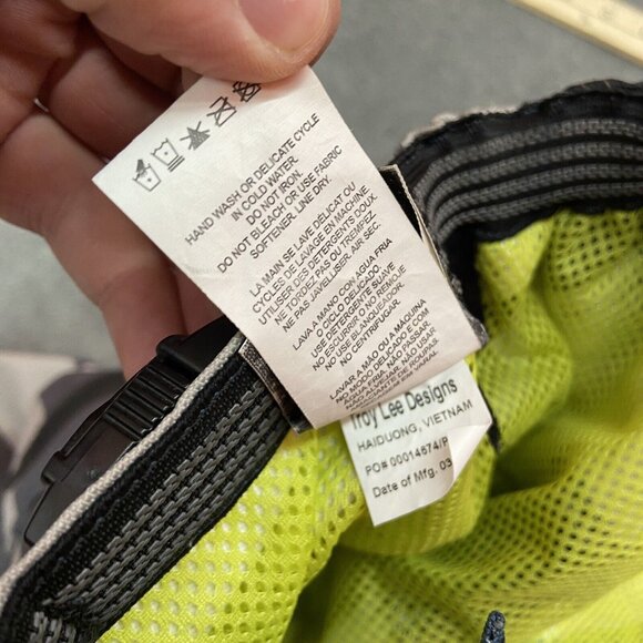 Troy Lee Designs Downhill MTB Moto Cycling Shorts Mens Size 30 Blue White Yellow - Picture 14 of 14